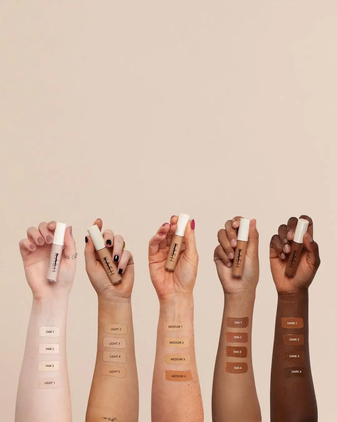 Aura Skin Concealer - Image 3