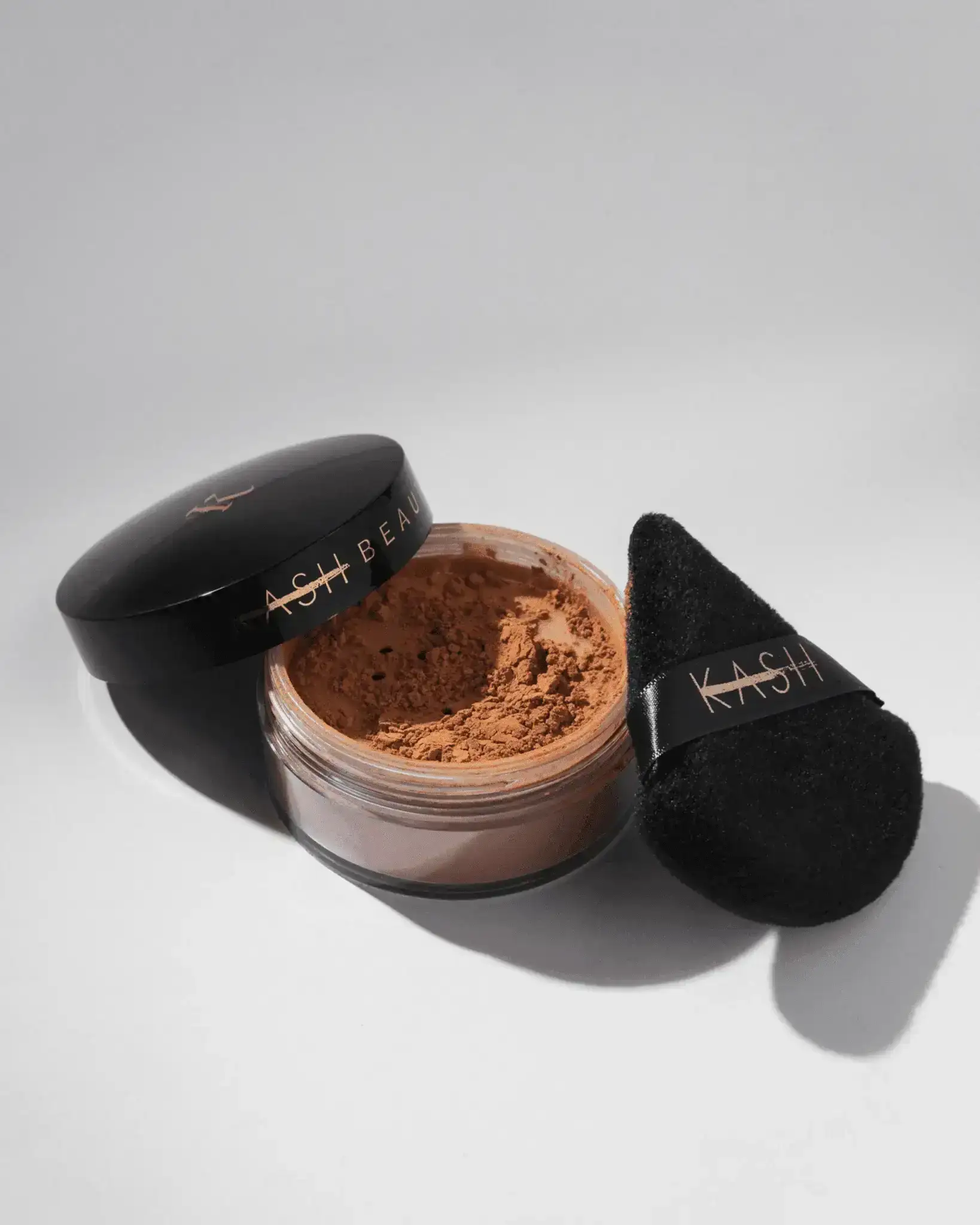 Loose Powder and Setting Powder Duo - Image 8